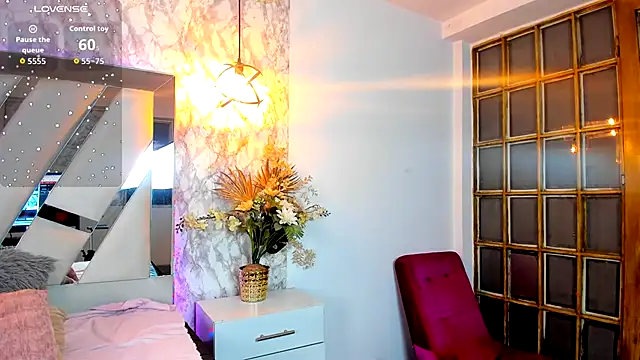 Aisha poweer online show from 10/17/25, 04:04