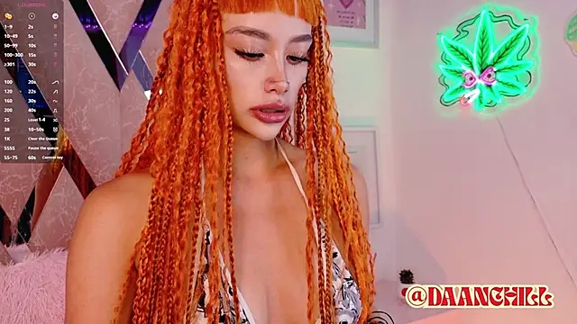 ScarlettRusso1 online show from 03/17/26, 10:57