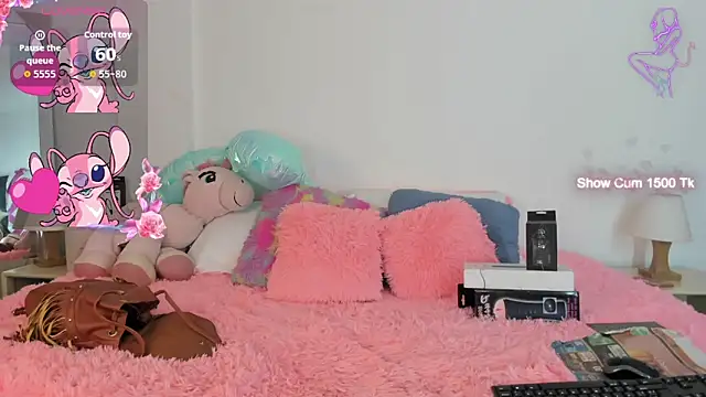 Ariana-Fernandez online show from 09/29/25, 12:54