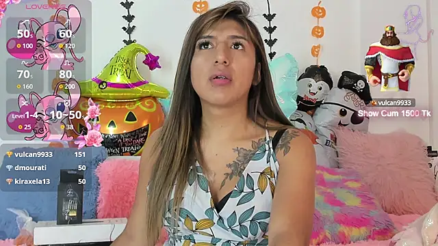 Ariana-Fernandez online show from 10/10/25, 01:10