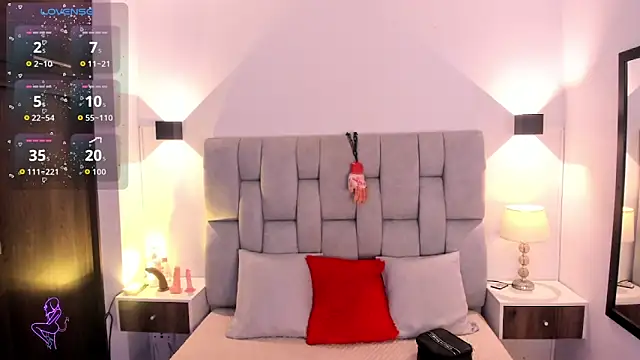 Mia volkova online show from 10/24/25, 12:23