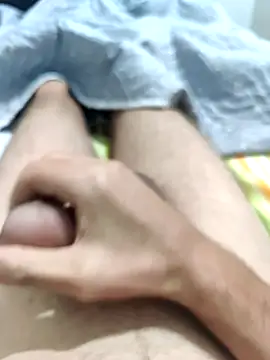 Snapshot of emrekzlk52 chatting on 10/02/25, 08:38 emrekzlk52 online show from 10/02/25, 08:38