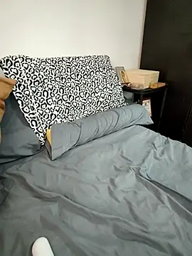 SanChacal5694 online show from 09/13/25, 05:35