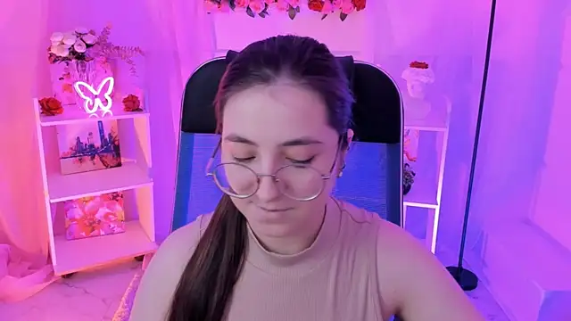 VirtuallVoyant online show from 10/14/25, 07:20