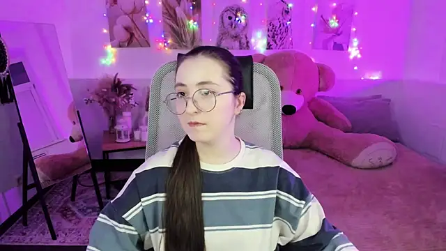 VirtuallVoyant online show from 02/19/26, 01:45