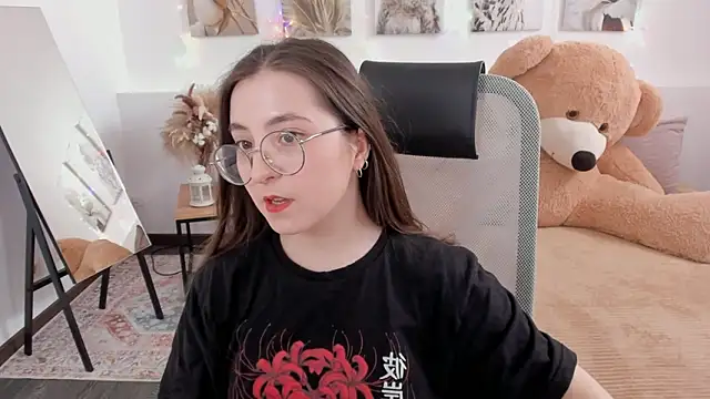 VirtuallVoyant online show from 03/27/26, 08:26