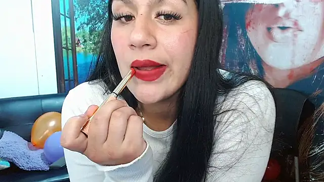 gigi gilt  online show from 03/29/26, 04:40