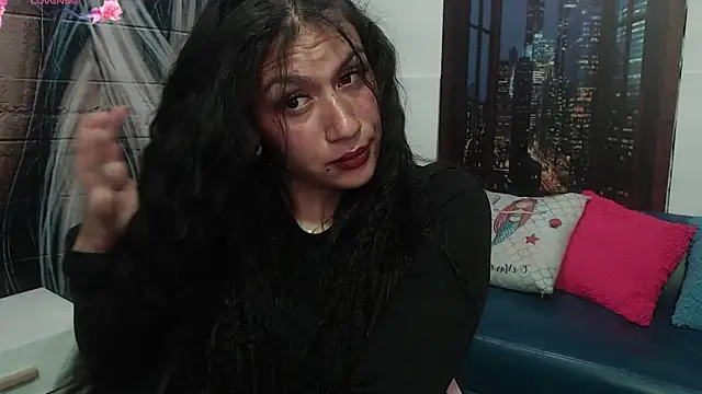 Snapshot of gigi_gilt_ chatting on 07/28/26, 02:57 gigi gilt online show from 07/28/26, 02:57