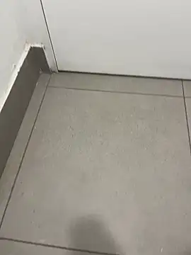 Snapshot of kamo012000 chatting on 09/15/25, 10:48 kamo012000 online show from 09/15/25, 10:48