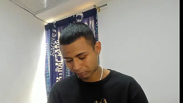  Logan Colton  online show from 11/04/25, 08:08