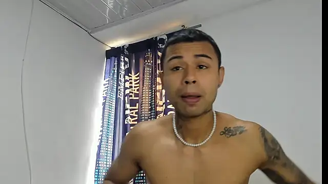  Logan Colton  online show from 12/17/25, 05:19