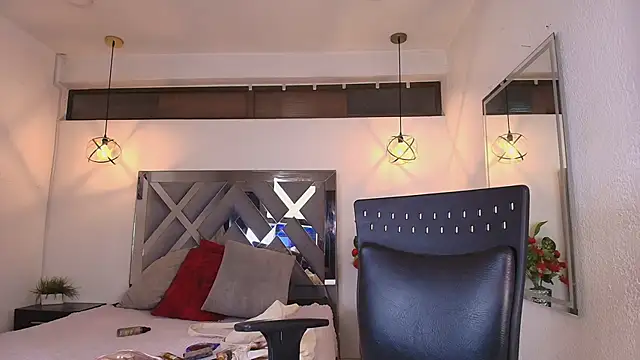 Rossi ss1 online show from 04/07/26, 03:07