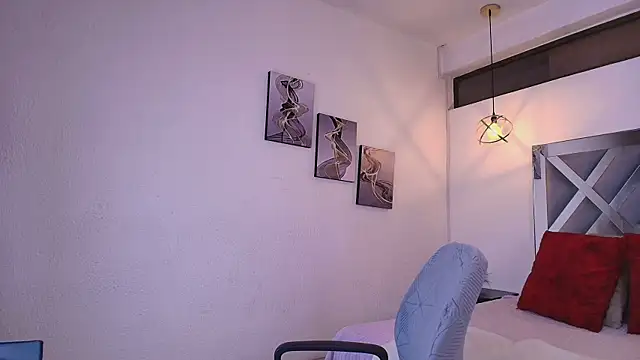 Rossi ss1 online show from 04/23/26, 03:19