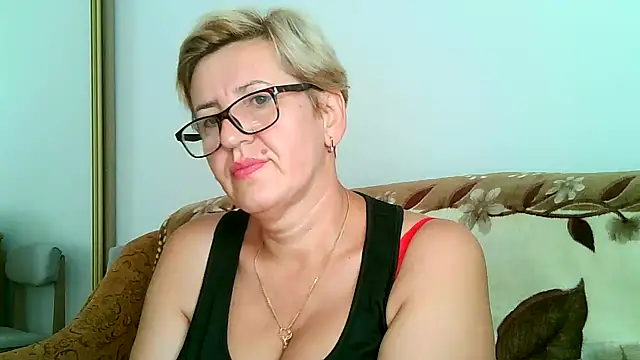 Snapshot of Dana4921 chatting on 09/12/25, 01:22 Dana4921 online show from 09/12/25, 01:22
