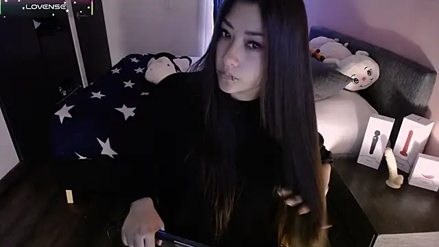 Mia 1120 online show from 02/04/26, 02:23