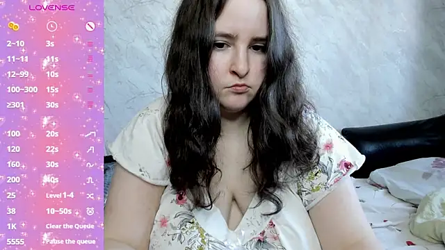 Snapshot of alice_allens chatting on 09/11/25, 09:53 alice allens online show from 09/11/25, 09:53