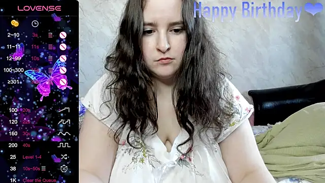 Snapshot of alice_allens chatting on 09/24/25, 01:25 alice allens online show from 09/24/25, 01:25