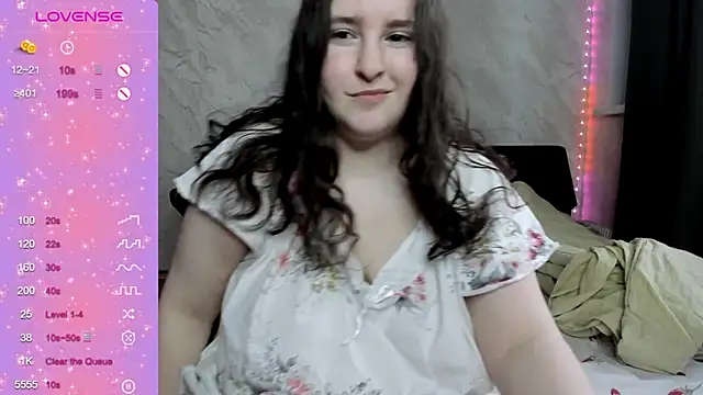 Snapshot of alice_allens chatting on 12/01/25, 10:42 alice allens online show from 12/01/25, 10:42