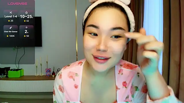 hwa rin online show from 12/22/25, 03:14