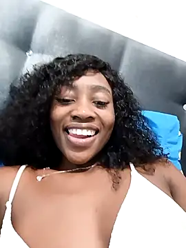 Snapshot of Skylar_Smith_ chatting on 03/01/26, 09:39 Skylar Smith online show from 03/01/26, 09:39