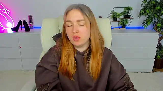 Sofii darling online show from 03/05/26, 05:42