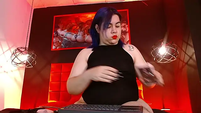 Lilih golden online show from 09/27/25, 11:48