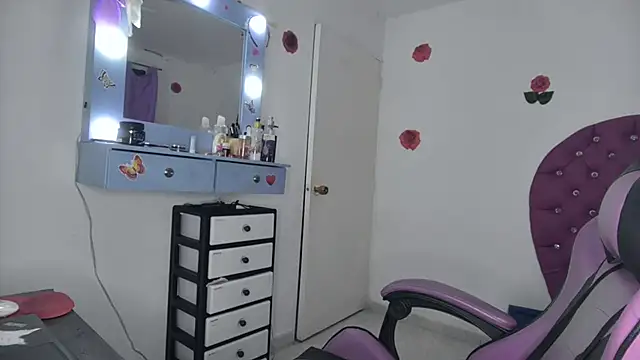 soffy rosses online show from 04/22/26, 02:25