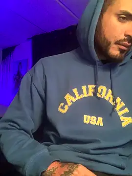 malek xarx  online show from 10/09/25, 02:42