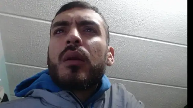 malek xarx  online show from 10/16/25, 01:39