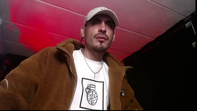 malek xarx  online show from 11/23/25, 05:40