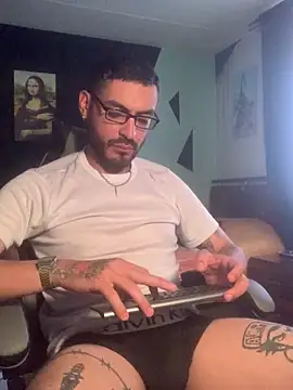 malek xarx  online show from 01/18/26, 09:51