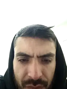 Snapshot of malek_xarx_ chatting on 04/29/26, 03:32 malek xarx online show from 04/29/26, 03:32