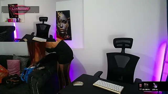 tiana rosse  online show from 03/24/26, 11:59