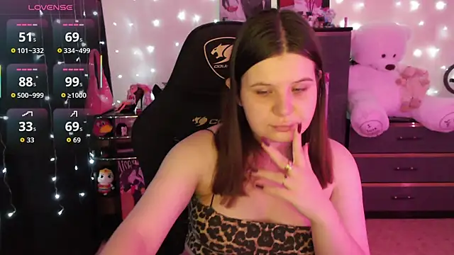 AmyVibess online show from 09/25/25, 08:01