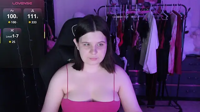 Snapshot of AmyVibess chatting on 06/20/26, 06:22 AmyVibess online show from 06/20/26, 06:22