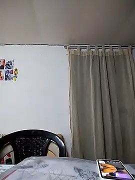 Jhoan Simply online show from 12/20/25, 12:01