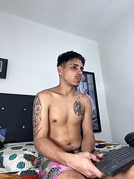 Snapshot of Luke_Stone chatting on 11/27/25, 09:50 Luke Stone online show from 11/27/25, 09:50