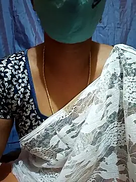 Snapshot of Tamil_Mohini chatting on 02/05/26, 06:40 Tamil Mohini online show from 02/05/26, 06:40