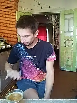 Snapshot of Alexilon chatting on 09/21/25, 10:39 Alexilon online show from 09/21/25, 10:39