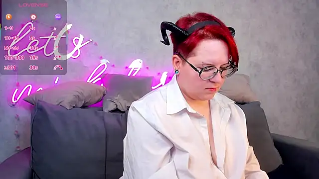 Michelle Wilsson online show from 11/02/25, 06:49