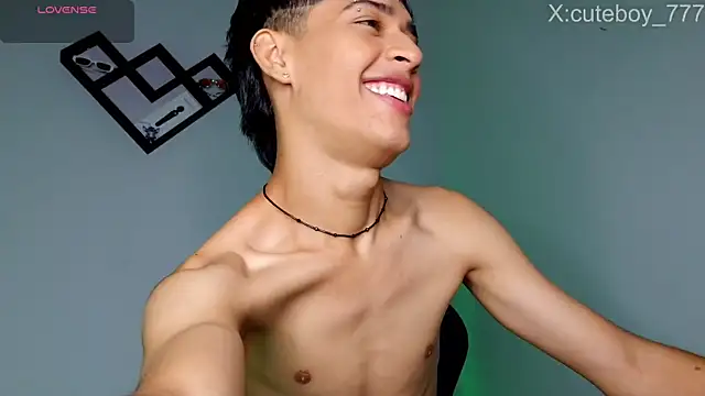 Danny cute 05 online show from 11/12/25, 02:23