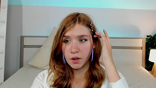 Snapshot of Iris_Rain chatting on 09/15/25, 10:26 Iris Rain online show from 09/15/25, 10:26