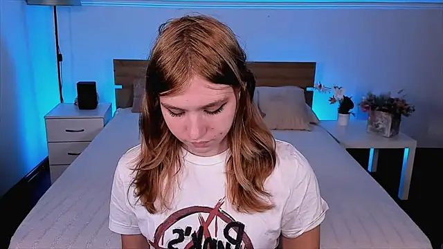 Snapshot of Iris_Rain chatting on 10/05/25, 10:35 Iris Rain online show from 10/05/25, 10:35