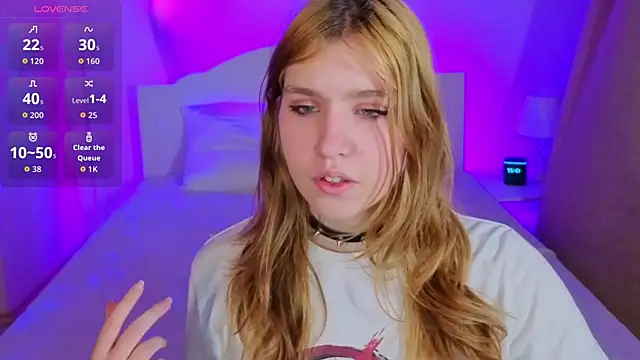 Snapshot of Iris_Rain chatting on 11/16/25, 10:21 Iris Rain online show from 11/16/25, 10:21