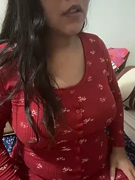 Snapshot of karysweetbeaury chatting on 02/10/26, 07:07 karysweetbeaury online show from 02/10/26, 07:07