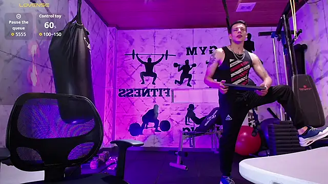 Dustin Sonne online show from 09/29/25, 03:33