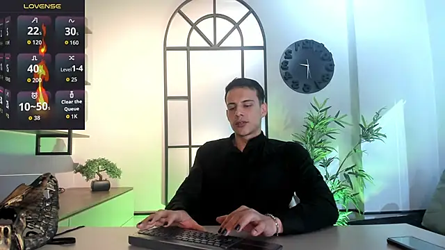 Dustin Sonne online show from 10/13/25, 03:28