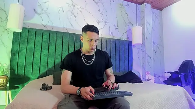 Dustin Sonne online show from 02/13/26, 03:35