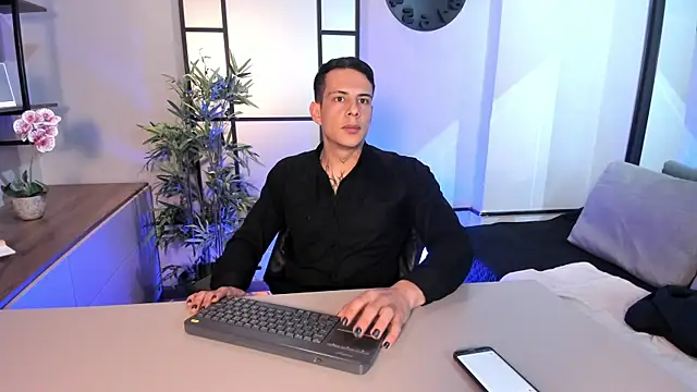 Dustin Sonne online show from 04/13/26, 03:34