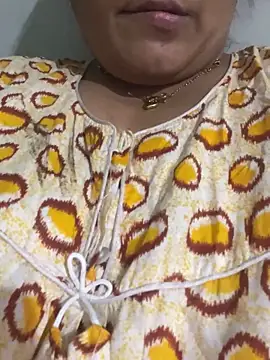 Snapshot of hot_bhabhi69 chatting on 09/28/25, 05:51 hot bhabhi69 online show from 09/28/25, 05:51